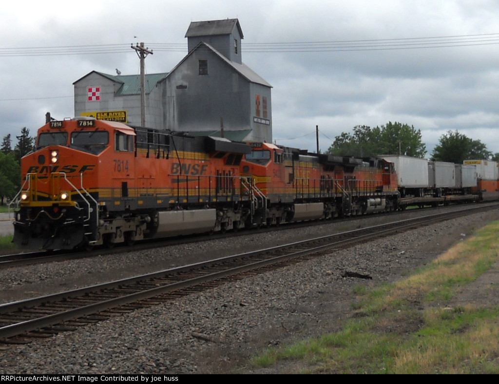 BNSF 7814 East